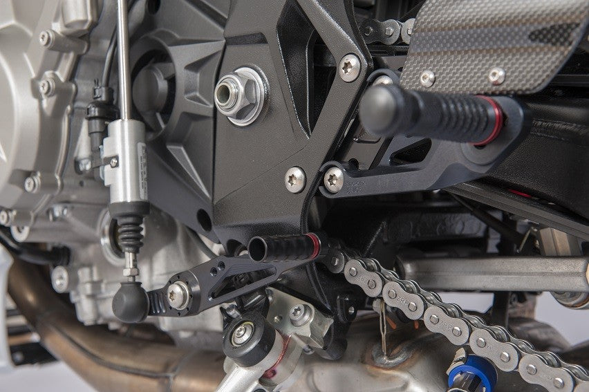 GILLES TOOLING FXR REARSET BMW S1000RR 2017-2018