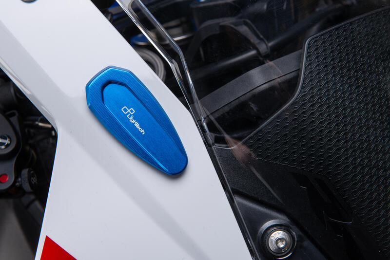 LIGHTECH PAIR OF MIRROR BLOCK-OFF PLATES BMW S1000RR 2019-2026
